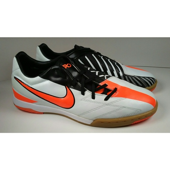 Rare! 2011 Nike T90 Shoot IV IC - Picture 6 of 8
